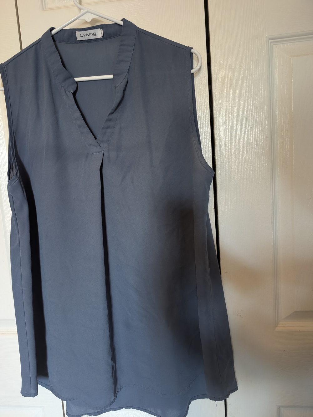 Lyking Blue Gray Sleeveless V Neck Blouse XL Flowy Work Top